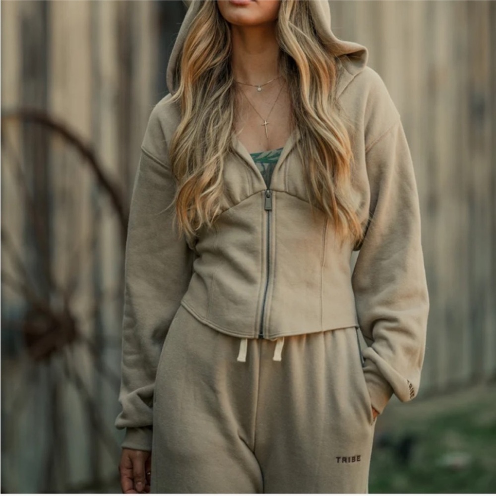 tribe Kelley BUTTER CORSET ZIP HOODIE - BACK HOME